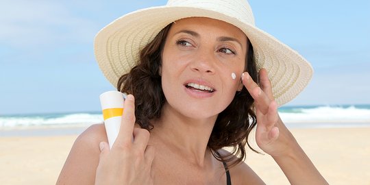 5 alasan wajib menggunakan sunscreen setiap hari